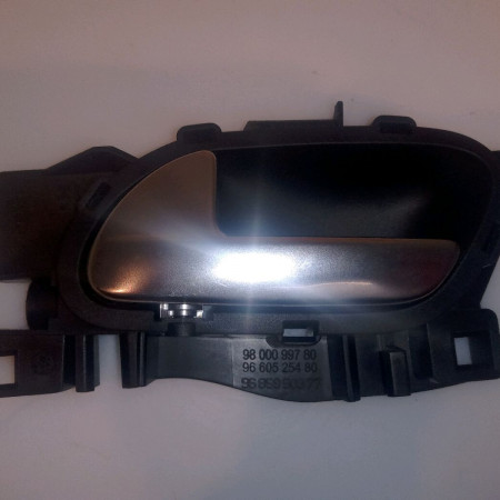 Poignee int porte avg occasion  9143T8