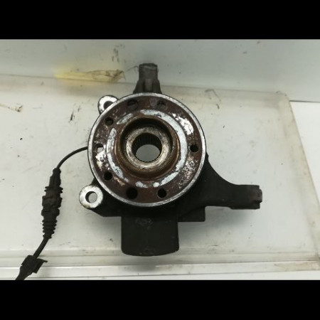 Moyeu avg occasion OPEL VECTRA III Phase 1 06-2002->10-2005 2.2 DTI 16v 125ch 93186387