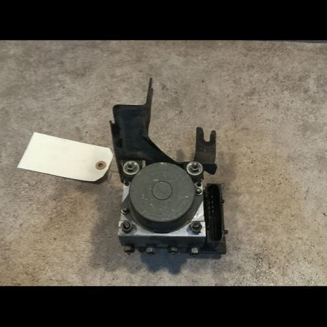 Unité hydraulique ABS occasion NISSAN MICRA III Phase 3 11-2007->11-2010 1.4i 88ch 47660BC66A 2