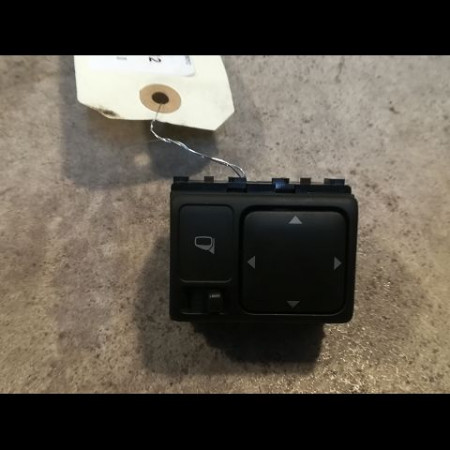 Commande rétroviseurs extérieures électriques occasion NISSAN MICRA III Phase 3 11-2007->11-2010 1.4i 88ch 25570AX005