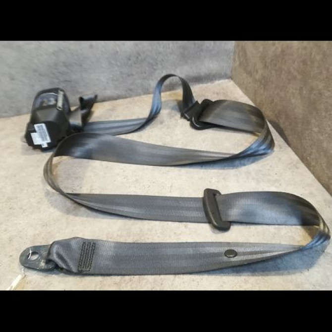 Ceinture arrière droite occasion NISSAN MICRA III Phase 3 11-2007->11-2010 1.4i 88ch 88844BC315 1