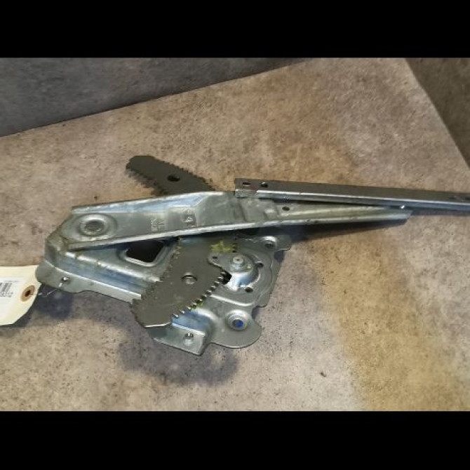 Mecanisme leve-glace arrière gauche occasion NISSAN MICRA III Phase 3 11-2007->11-2010 1.4i 88ch 82721AX11B 2