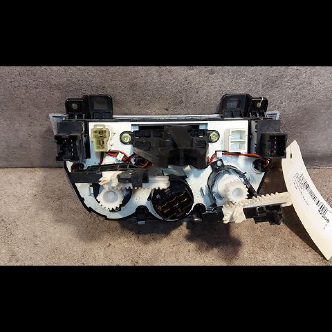 Commande de chauffage occasion CHEVROLET MATIZ II Phase 1 06-2005->09-2009 0.8i 96397527 2