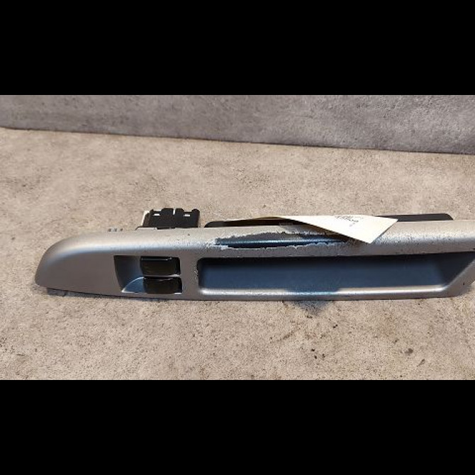 Commande lève-glace porte avant gauche occasion CHEVROLET MATIZ II Phase 1 06-2005->09-2009 0.8i 1