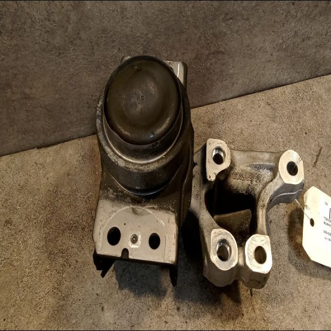 Support moteur occasion DS 146 Phase 1 04-1995->04-1999 2.0 HDI 135ch 1