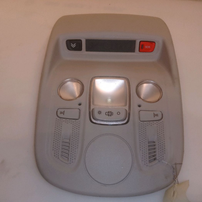 Plafonnier occasion CITROEN C4 II Phase 1 10-2010->01-2015 1.6 HDI 115ch 96781444BJ 1