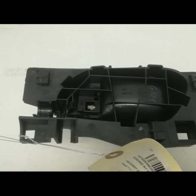 Poignee int porte avd occasion PEUGEOT 207 Phase 1 04-2006->06-2013 1.4 HDI 9144C1 2