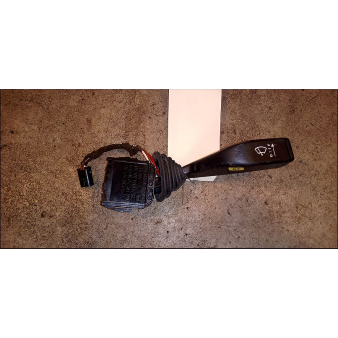 Commande essuie glace occasion OPEL VECTRA II Phase 1 11-1995->02-1999 2.0i 136ch 90413243 1