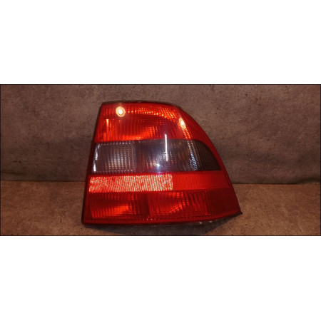 Feu arrière droit occasion OPEL VECTRA II Phase 1 11-1995->02-1999 2.0i 136ch 90512718