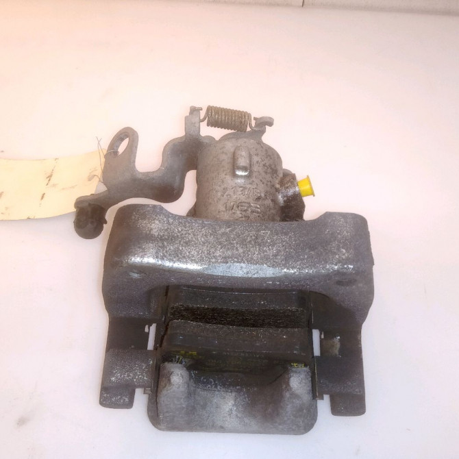 Etrier de frein arrière droit occasion CITROEN BERLINGO II Phase 3 04-2015->... 1.6 HDi 75ch 4402F6 2