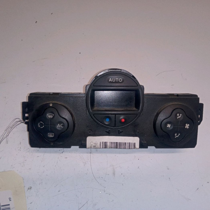 Commande de chauffage occasion RENAULT MODUS Phase 2 01-2008->12-2012 1.5 DCI 85ch 1