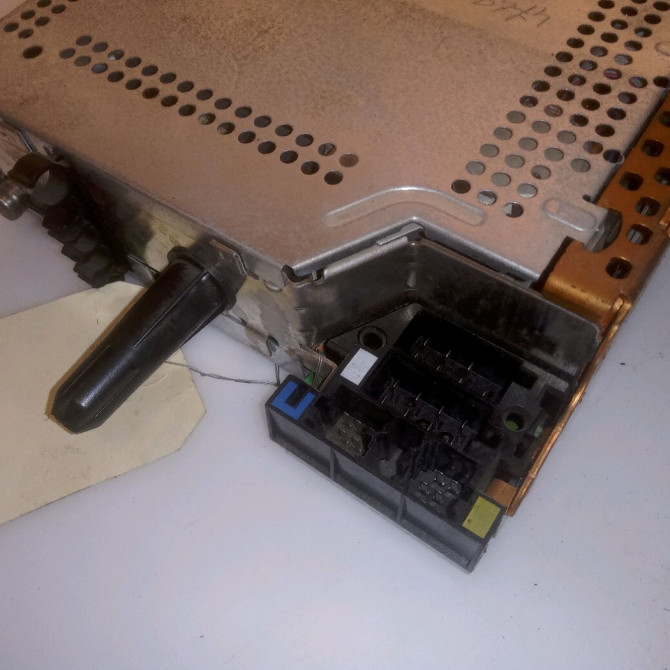 Autoradio occasion RENAULT MEGANE I Phase 2 03-1999->06-2003 1.9 DCI 8200153140 2