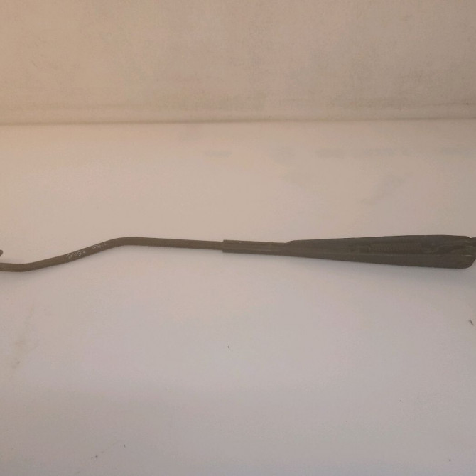 Bras essuie-glace avant gauche occasion RENAULT MEGANE I Phase 2 03-1999->06-2003 1.9 DCI 7701040768 1