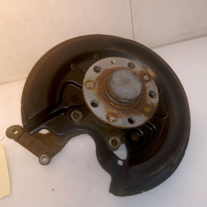 Moyeu ard occasion VOLKSWAGEN GOLF VI Phase 1 10-2008->04-2013 2.0 TDI 140ch 5Q0598611 1