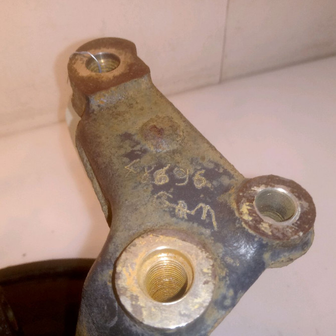 Moyeu ard occasion VOLKSWAGEN GOLF VI Phase 1 10-2008->04-2013 2.0 TDI 140ch 5Q0598611 4