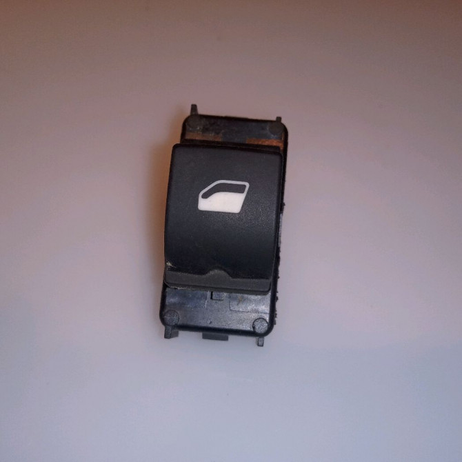 Commande lève-glace porte avant droite occasion CITROEN C4 PICASSO II Phase 2 09-2016->... 1.6 BLUEHDI 120ch 96762292ZD 1