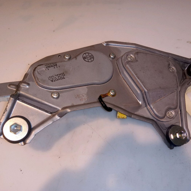 Moteur essuie-glace arrière occasion TOYOTA PRIUS II 8513047010 2