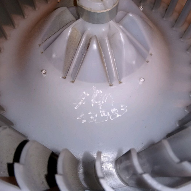 Ventilateur de chauffage occasion TOYOTA PRIUS II 8710347050 3