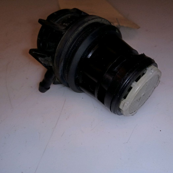 Pompe lave-glace avant occasion TOYOTA PRIUS II 8533060190 3