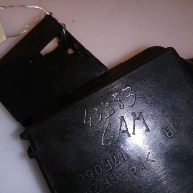 Commande essuie glace occasion TOYOTA PRIUS II 8465247040 4