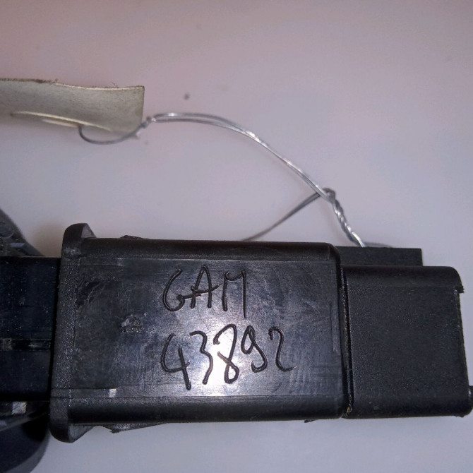 Bouton de warning occasion RENAULT CLIO II Phase 1 03-1998->06-2001 1.9 D 65ch 252904482R 4