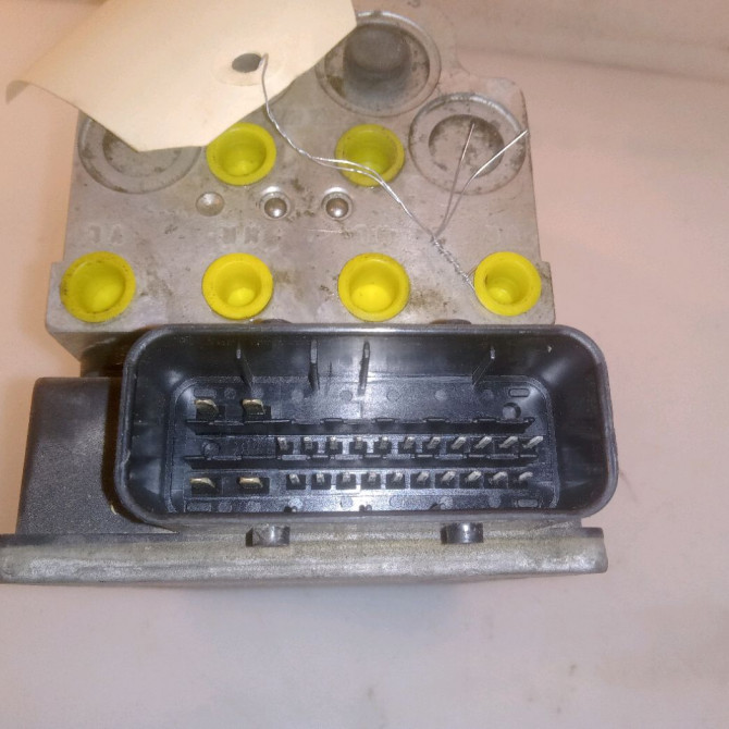 Unité hydraulique ABS occasion SAAB 9-3 II Phase 1 09-2005->09-2007 1.9 TiD 120ch 93170632 5