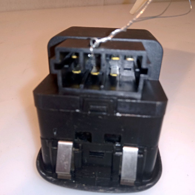 Commande lève-glace porte avant gauche occasion PEUGEOT 206 Phase 1 09-1998->03-2009 1.4i 6552WQ 3