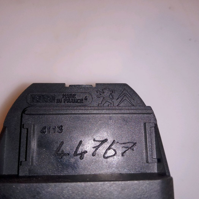 Commande lève-glace porte avant gauche occasion PEUGEOT 206 Phase 1 09-1998->03-2009 1.4i 6552WQ 4