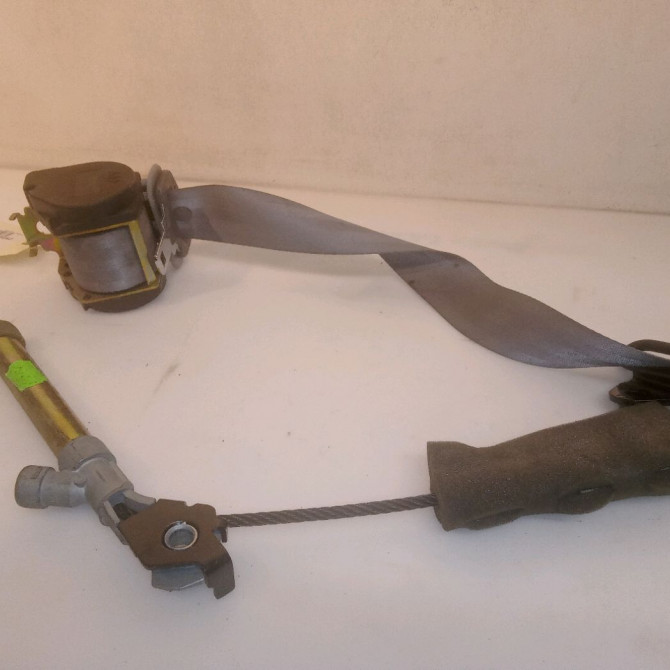 Ceinture arrière droite occasion RENAULT MEGANE I Phase 2 03-1999->06-2003 1.4i 16v 8200091558 1