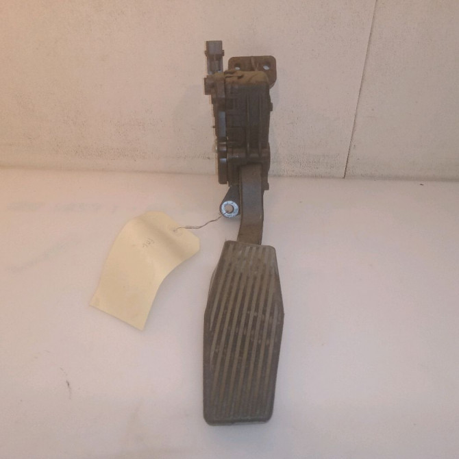 Potentiometre accelerateur occasion SAAB 9-3 II Phase 1 09-2005->09-2007 1.9 TiD 120ch 1