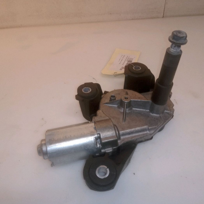 Moteur essuie-glace arrière occasion RENAULT SCENIC III Phase 1 04-2009->11-2011 1.5 DCI 110ch 287100010R 2