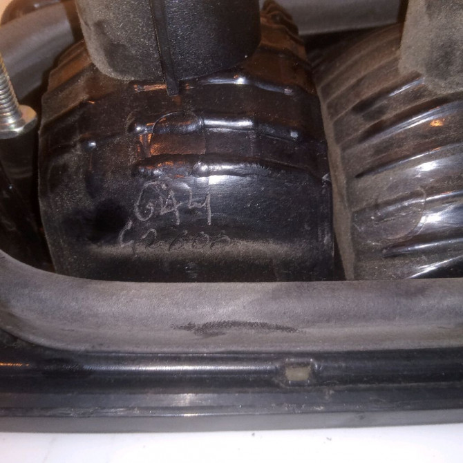 Feu arrière gauche occasion 400 4