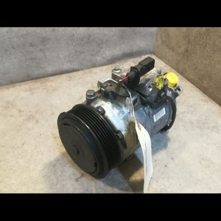 Compresseur air conditionne occasion VOLKSWAGEN POLO IV Phase 2 05-2005->09-2009 1.2 60ch 6R0820803F