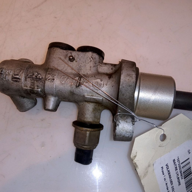 Maitre cylindre occasion VOLKSWAGEN GOLF IV GOLF IV Phase 1 1998-01-01->2005-06-30 1.9 TDI 130ch 1J1614019F 2