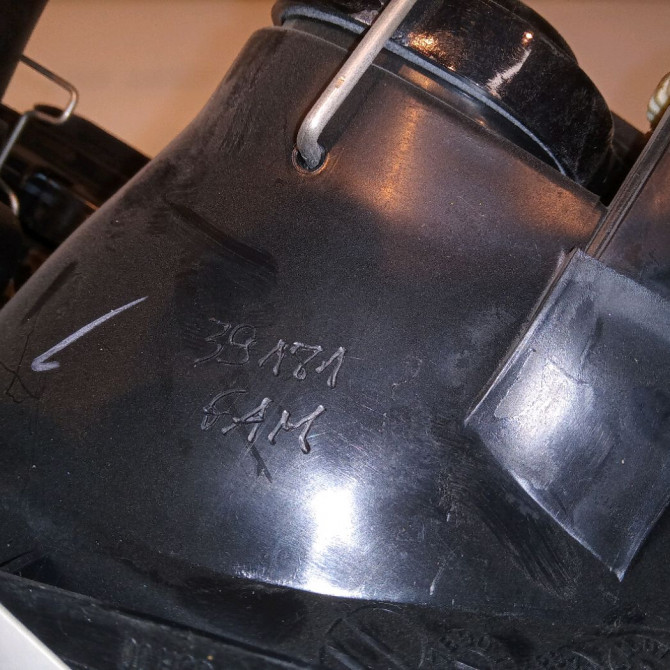 Phare gauche occasion VOLKSWAGEN GOLF IV GOLF IV Phase 1 1998-01-01->2005-06-30 1.4i 75ch 1J1941017K 3