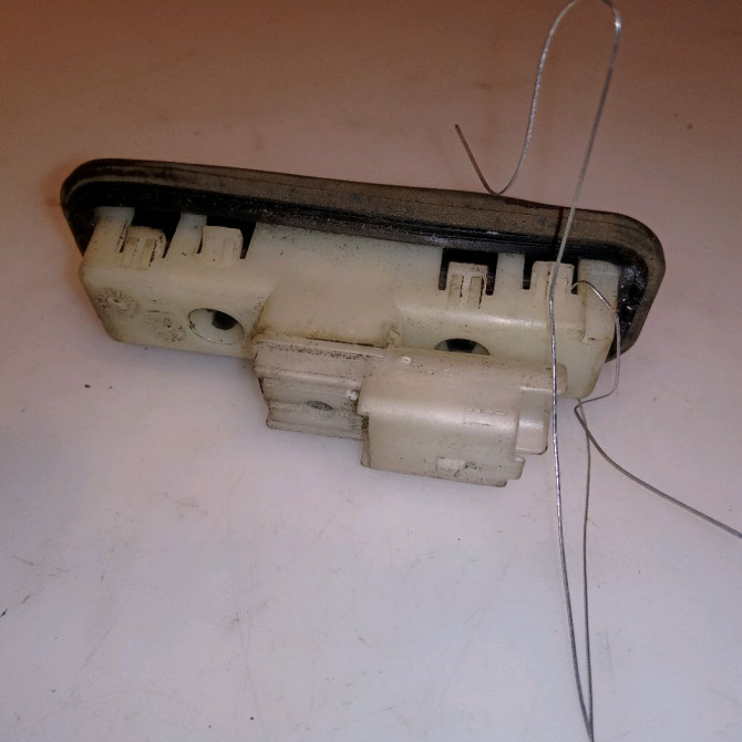 Actionneur serrure hayon occasion CITROEN C3 II Phase 1 11-2009->02-2013 1.4i 75ch 2