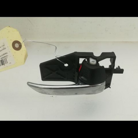 Poignee int porte avd occasion SUZUKI SWIFT IV Phase 1 09-2010->... 1.2 VVT 94ch 8311061M10C48