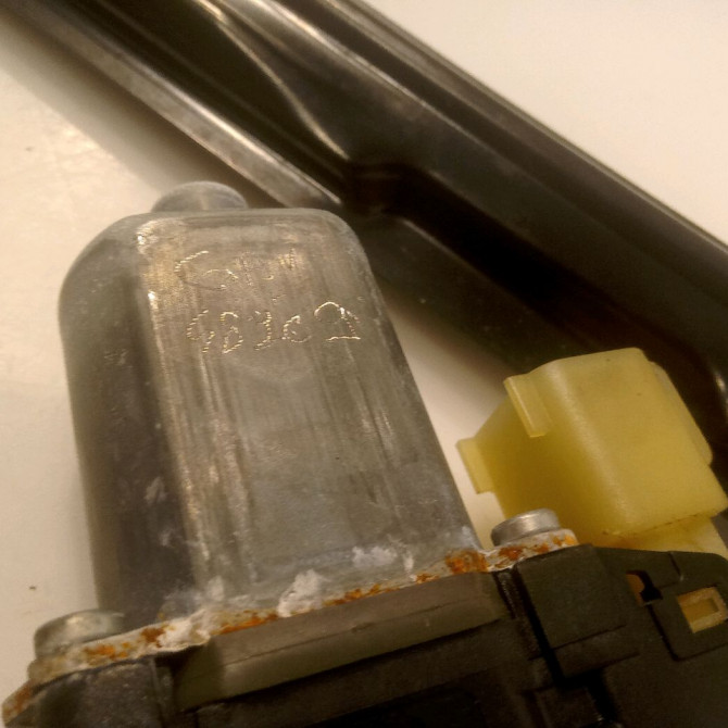 Mecanisme+moteur leve-glace ard occasion MASERATI LEVANTE 5