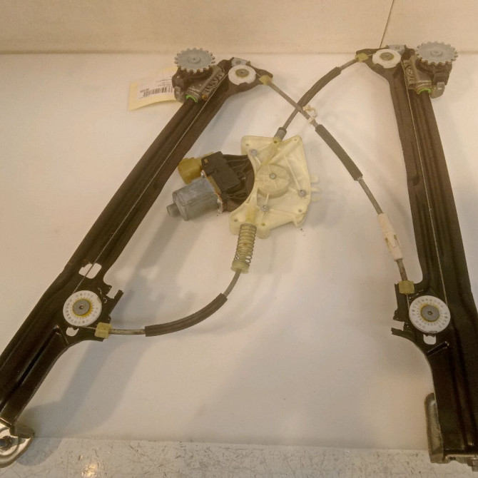 Mecanisme+moteur leve-glace arg occasion MASERATI LEVANTE 1