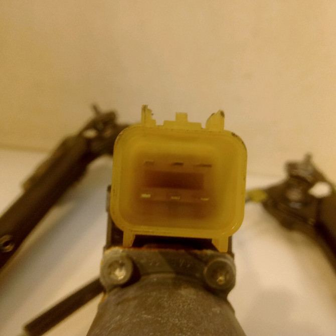 Mecanisme+moteur leve-glace arg occasion MASERATI LEVANTE 3