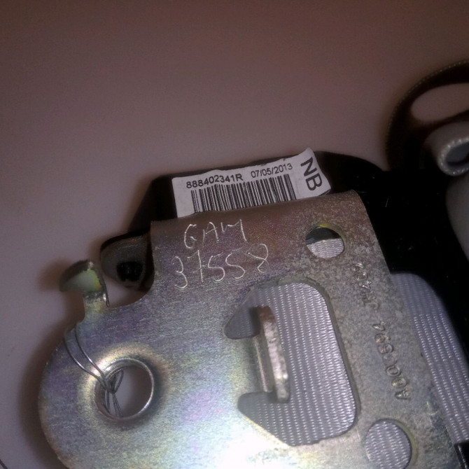 Ceinture arrière droite occasion RENAULT MEGANE III Phase 2 01-2012->06-2014 1.5 DCI 110ch 888405316R 3