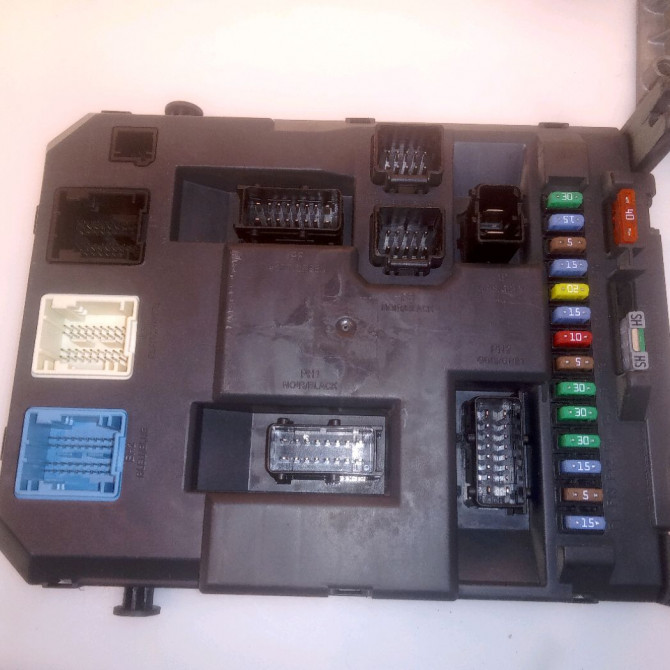 Calculateur moteur occasion CITROEN C3 II Phase 1 11-2009->02-2013 1.4 HDi 70ch 1609528980 3