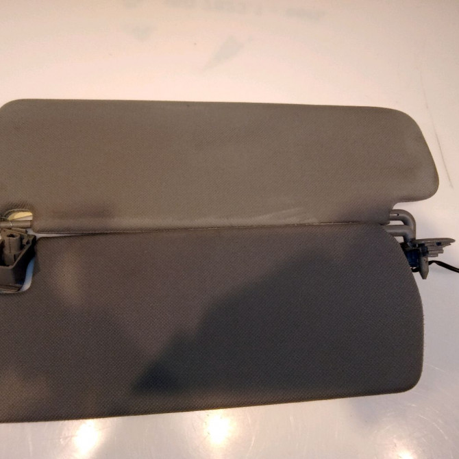 Pare-soleil droit occasion PORSCHE CAYENNE I 2