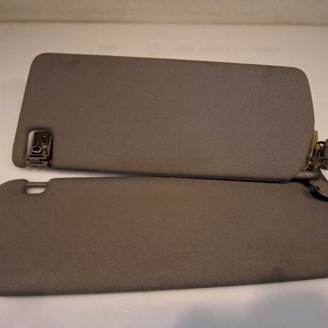 Pare-soleil gauche occasion PORSCHE CAYENNE I 1