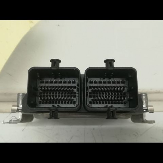 Calculateur moteur occasion SUZUKI SWIFT IV Phase 1 09-2010->... 1.2 VVT 94ch 3391069L01 3