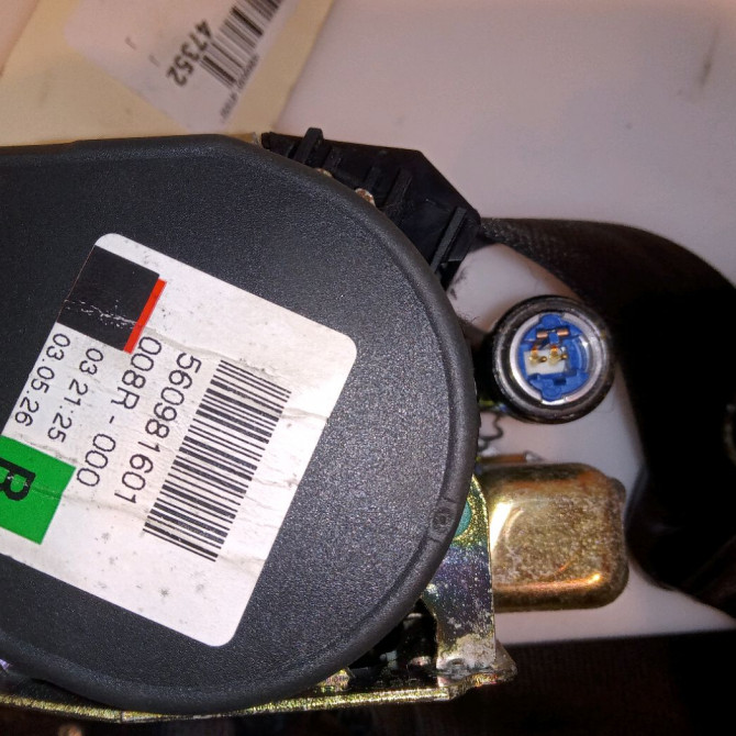 Ceinture avant droite occasion PORSCHE CAYENNE I 4