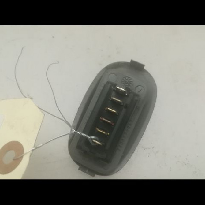 Commande leve-glace porte arrière gauche occasion RENAULT SCENIC I Phase 2 08-1999->06-2003 1.6i 107ch 2