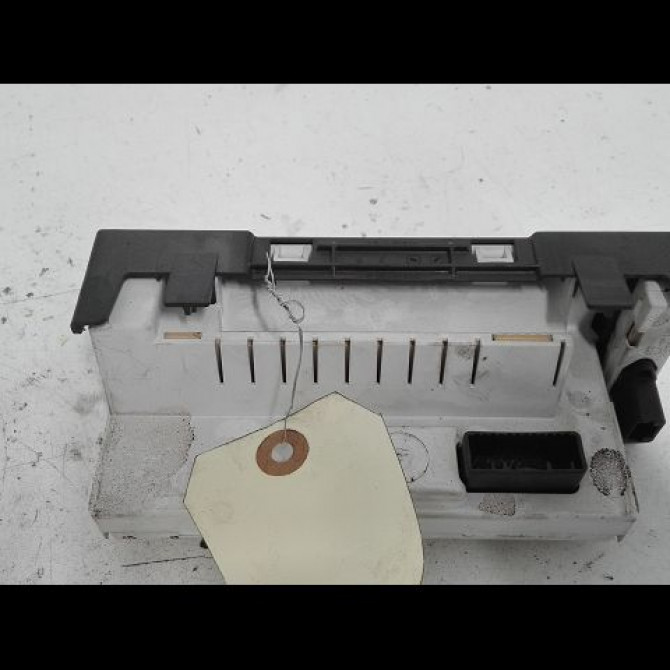 Afficheur digital occasion RENAULT CLIO III Phase 1 09-2005->03-2009 1.5 DCI 85ch 2