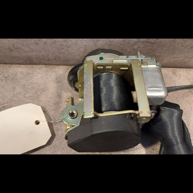 Ceinture avant gauche occasion CITROEN C4 I Phase 1 11-2004->07-2008 1.6 HDI 92ch 8974KV 2