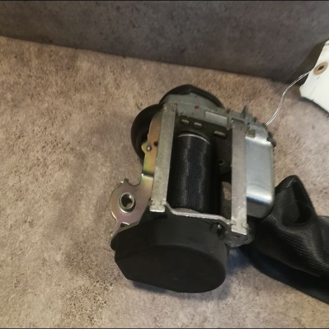 Ceinture avant droite occasion CITROEN C4 I Phase 1 11-2004->07-2008 1.6 HDi 110ch 8974KT 2